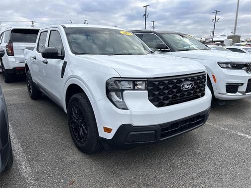 2025 Ford Maverick XL