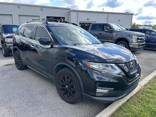 Magnetic Black 2018 Nissan Rogue SV