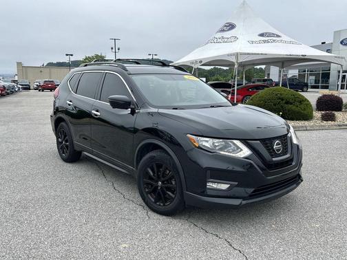 Magnetic Black 2018 Nissan Rogue SV