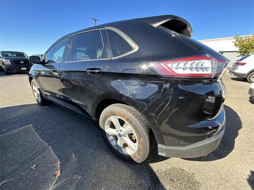 2016 Ford Edge SE