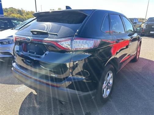 2016 Ford Edge SE