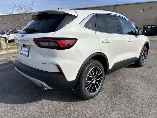 Star White Metallic Tri-Coat 2026 Ford Escape PHEV Base