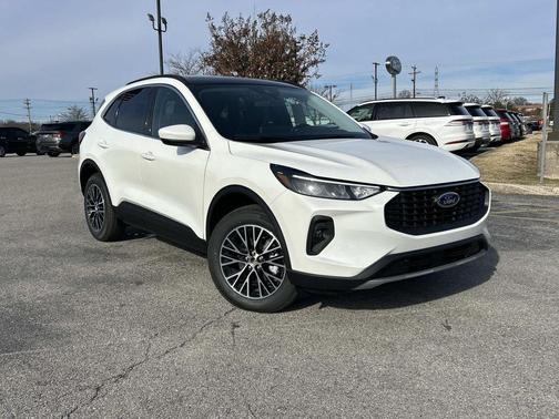 Star White Metallic Tri-Coat 2026 Ford Escape PHEV Base