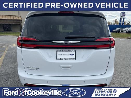 2024 Chrysler Pacifica Touring L