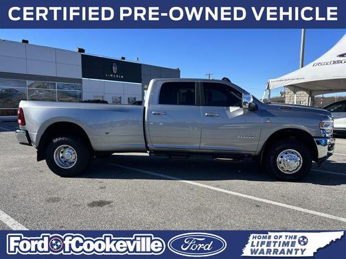 2024 RAM 3500 Laramie Crew Cab 4x4 8' Box