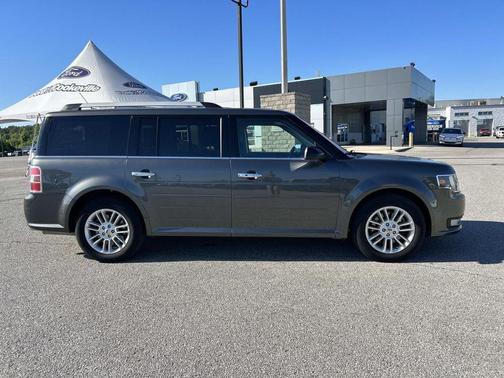 Magnetic Metallic 2016 Ford Flex SEL