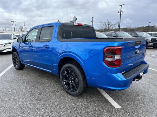 2026 Ford Maverick Lobo Standard