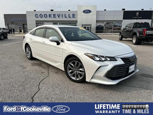 2019 Toyota Avalon XLE