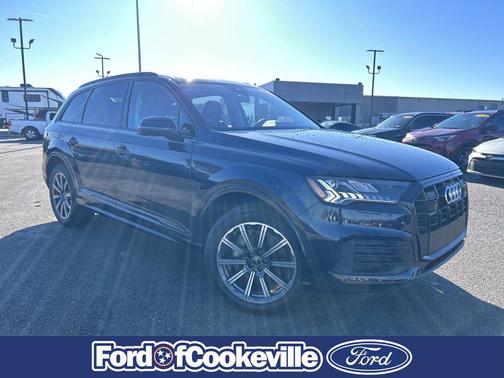2024 Audi Q7 45 Premium Plus