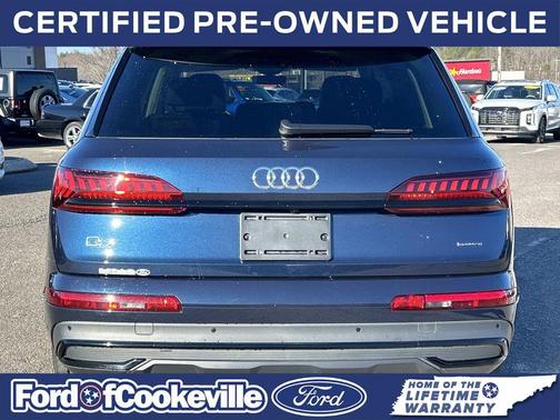 2024 Audi Q7 45 Premium Plus