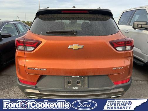 Vivid Orange Metallic 2022 Chevrolet Trailblazer ACTIV