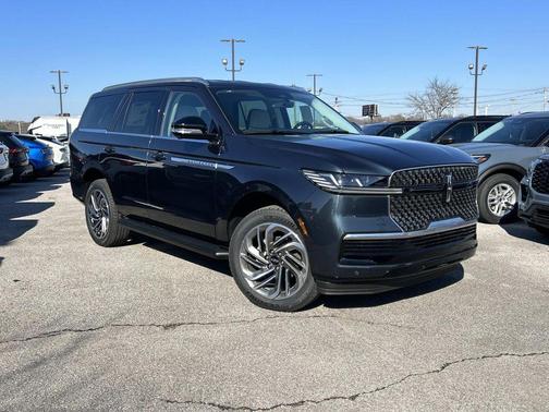 2026 Lincoln Navigator Premiere