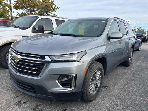 2024 Chevrolet Traverse LT Cloth