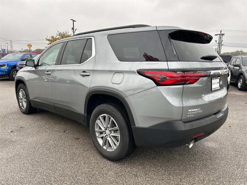 2024 Chevrolet Traverse LT Cloth
