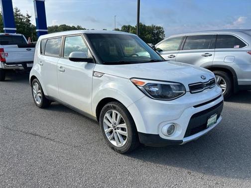 2017 Kia Soul +