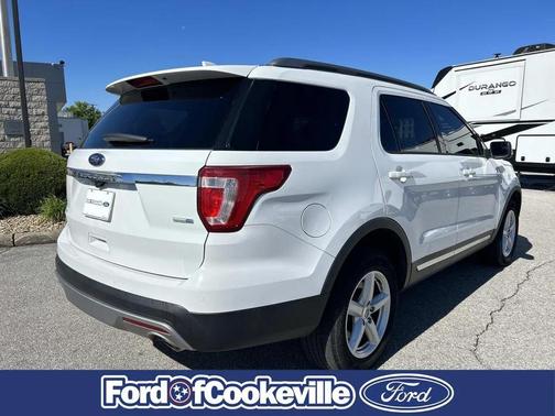 Oxford White 2016 Ford Explorer XLT