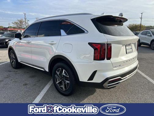 Snow White Pearl 2022 Kia Sorento Hybrid EX