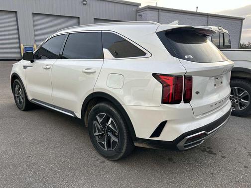 2022 Kia Sorento Hybrid EX