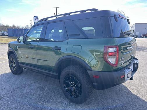 Eruption Green Metallic 2025 Ford Bronco Sport Outer Banks