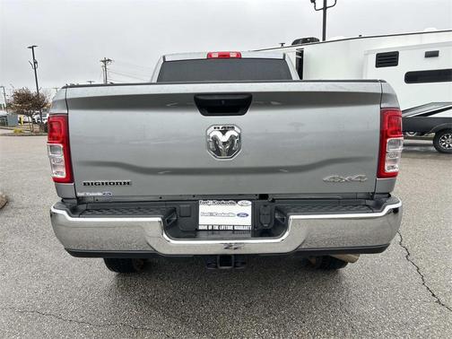 2023 RAM 2500 Big Horn Crew Cab 4x4 6'4' Box