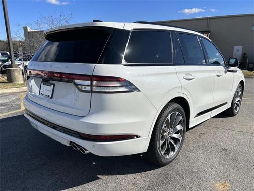 2026 Lincoln Aviator Premiere
