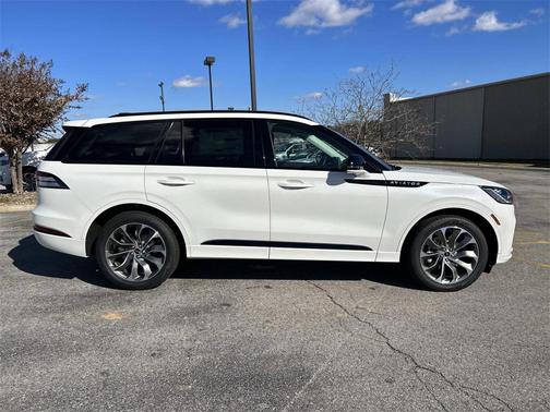 2026 Lincoln Aviator Premiere