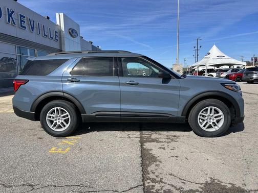 Vapor Blue Metallic 2026 Ford Explorer Active
