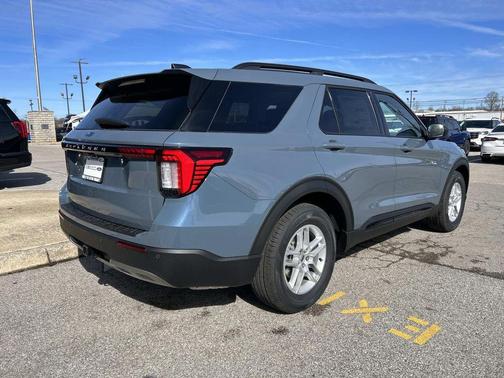 Vapor Blue Metallic 2026 Ford Explorer Active