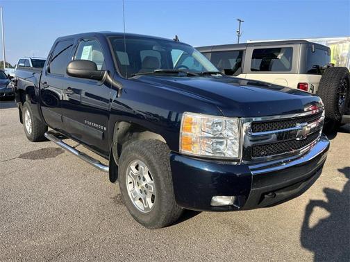 2007 Chevrolet Silverado 1500 LT2 Crew Cab