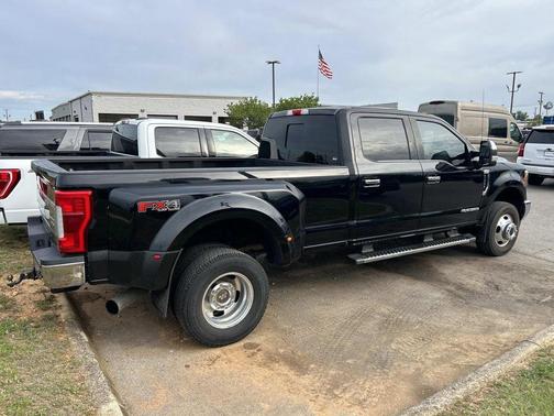 Shadow Black 2017 Ford F-350 King Ranch