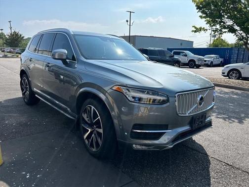 2019 Volvo XC90 T6 Inscription
