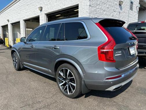 2019 Volvo XC90 T6 Inscription