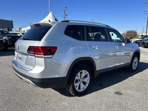 2018 Volkswagen Atlas 2.0T SE w/Technology