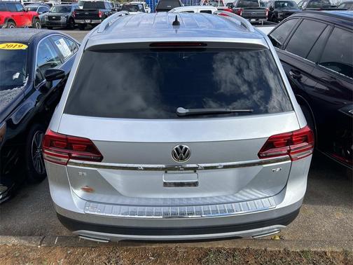 2018 Volkswagen Atlas 2.0T SE w/Technology