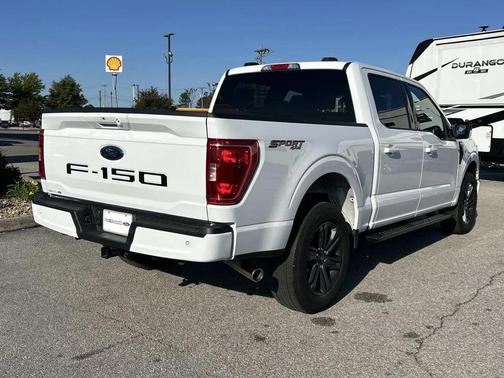 Oxford White 2023 Ford F-150 XLT