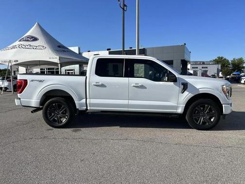 Oxford White 2023 Ford F-150 XLT