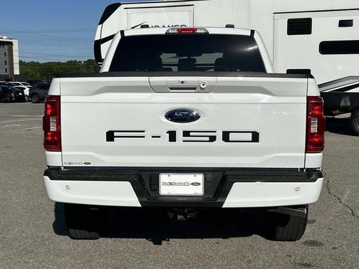 Oxford White 2023 Ford F-150 XLT