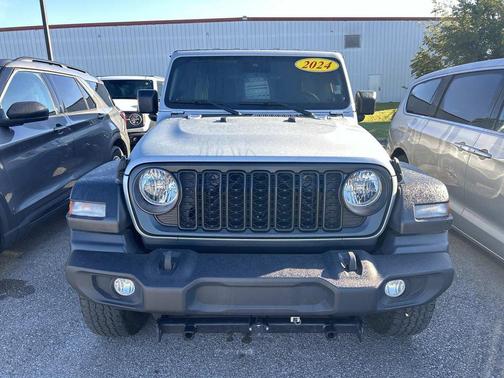 Silver Zynith Clearcoat 2024 Jeep Wrangler Sport S