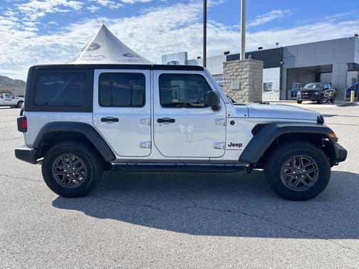 Silver Zynith Clearcoat 2024 Jeep Wrangler Sport S