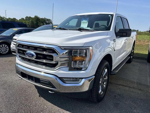 Oxford White 2021 Ford F-150 XLT