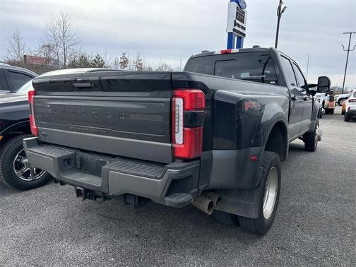 2024 Ford F-450 Limited