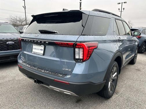 Vapor Blue Metallic 2026 Ford Explorer Active w/200A Pkg