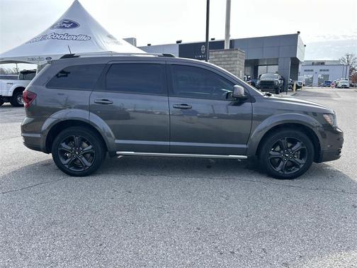 2020 Dodge Journey Crossroad