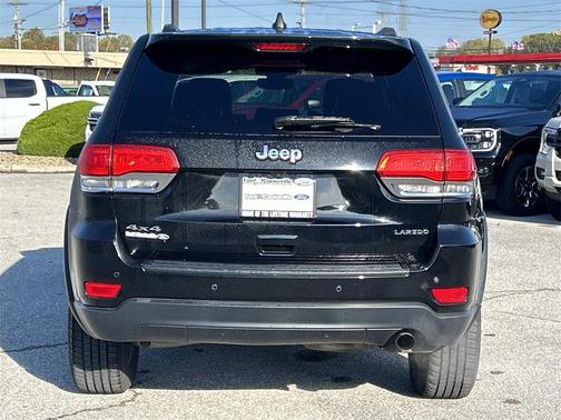 2017 Jeep Grand Cherokee Laredo