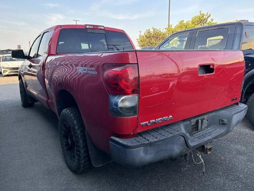 Red 2007 Toyota Tundra SR5