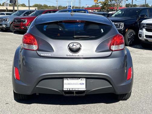 2016 Hyundai Veloster Base