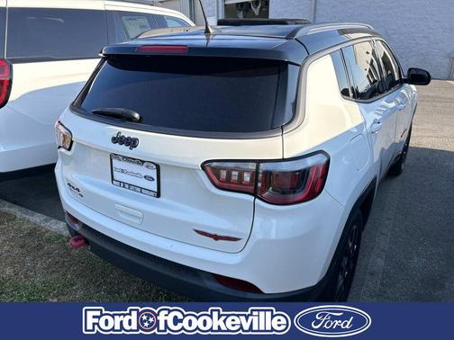 White Clearcoat 2019 Jeep Compass Trailhawk