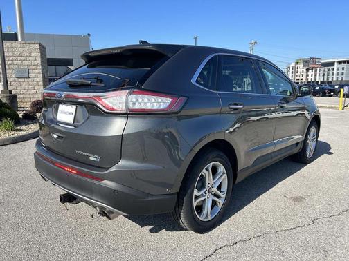 Magnetic Metallic 2018 Ford Edge Titanium