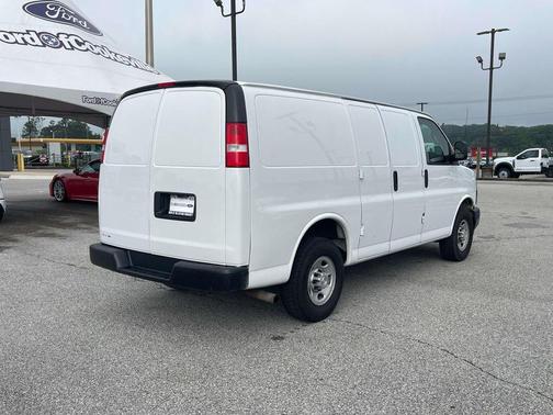 Summit White 2020 Chevrolet Express 2500 Work Van