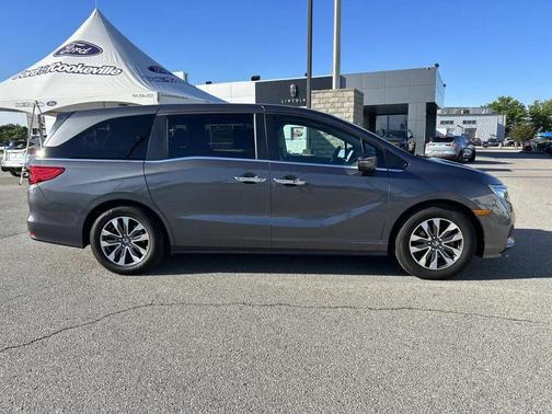 Gray 2023 Honda Odyssey EX-L